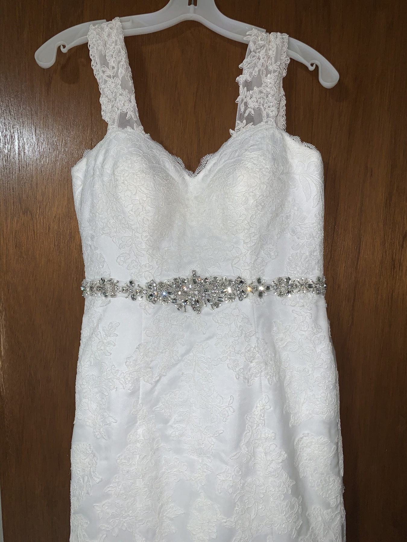Size 8 Wedding Lace White Mermaid Dress on Queenly