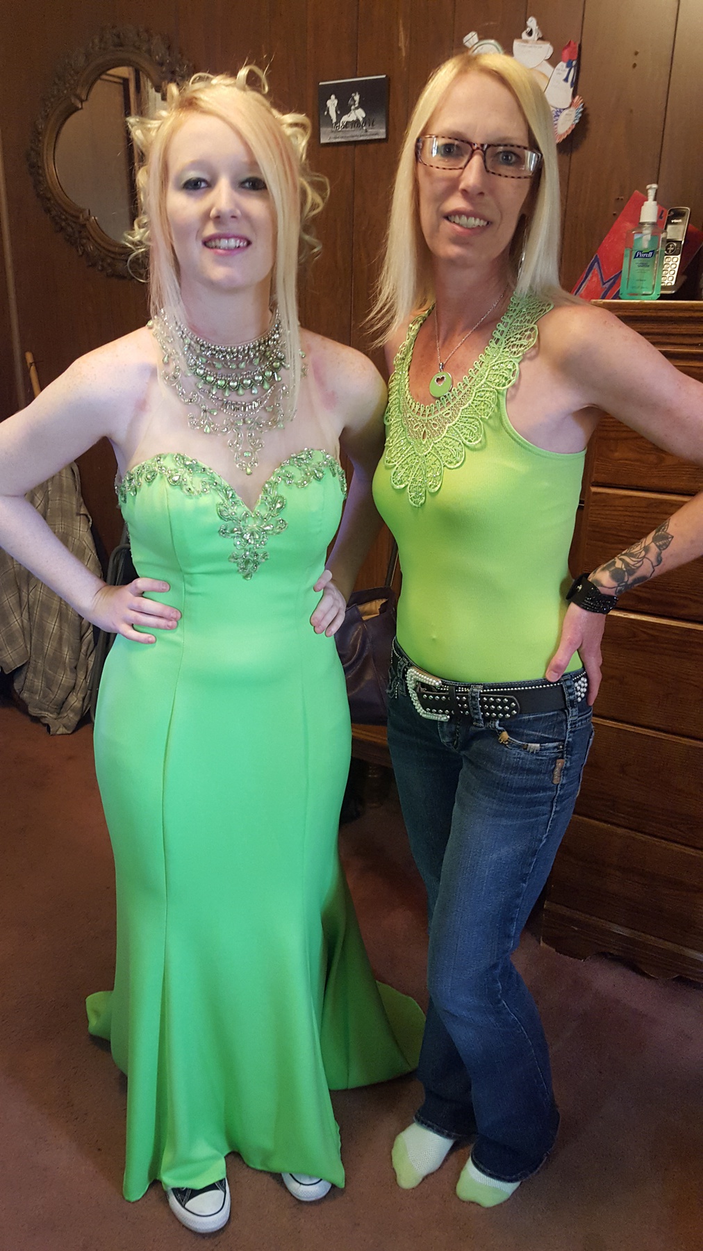 Candice Bridal And Prom  Size 6 Prom Green Mermaid Dress on Queenly