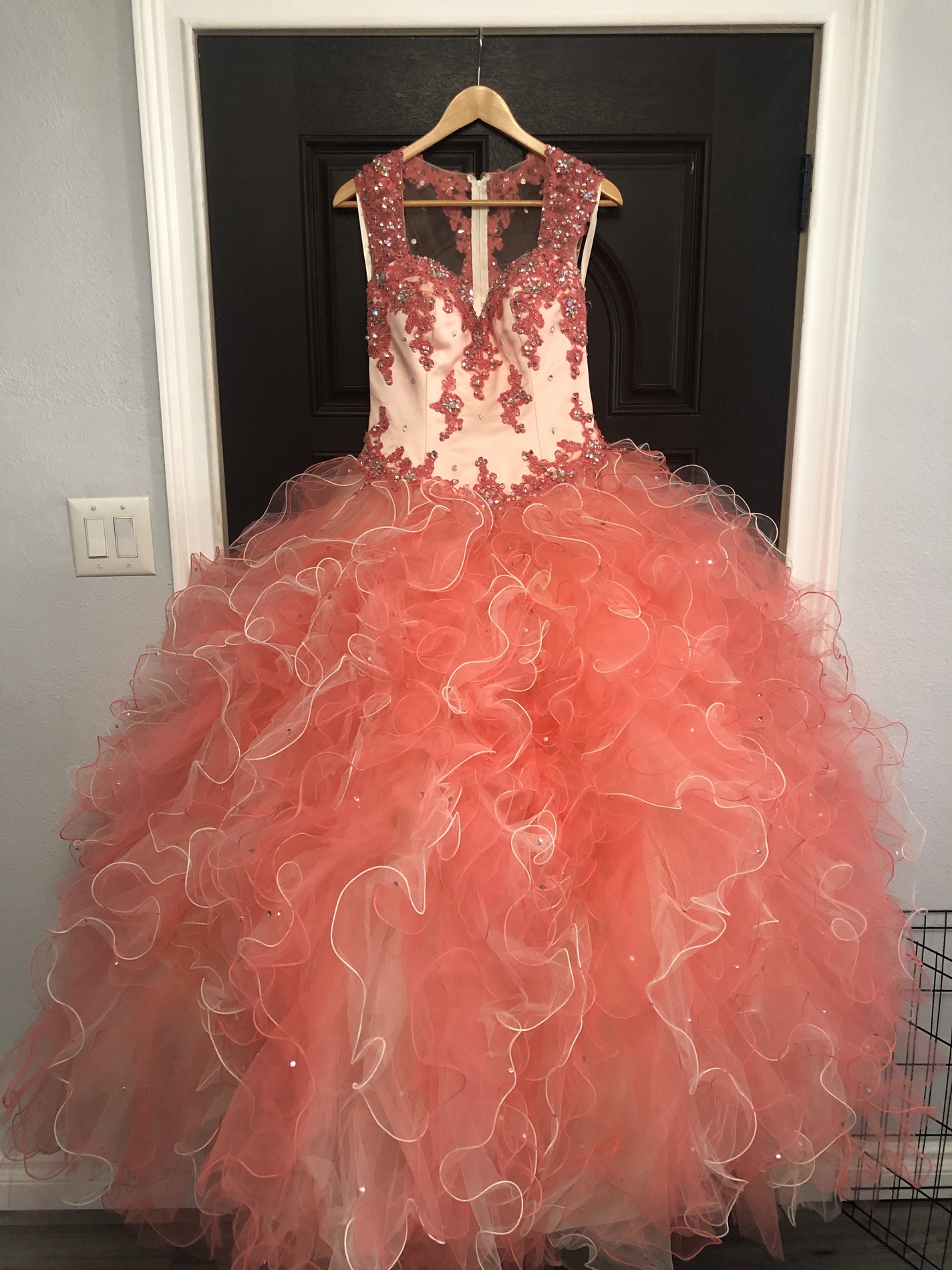 Size 10 Pink Ball Gown on Queenly
