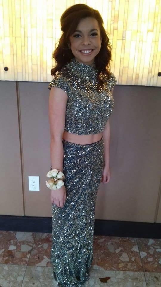 Mac Duggal Size 2 Prom Cap Sleeve Gold Floor Length Maxi on Queenly