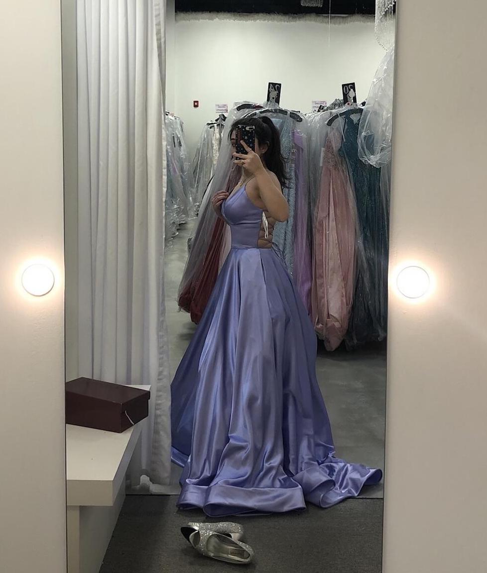 Size 4 Prom Satin Light Purple Ball Gown on Queenly