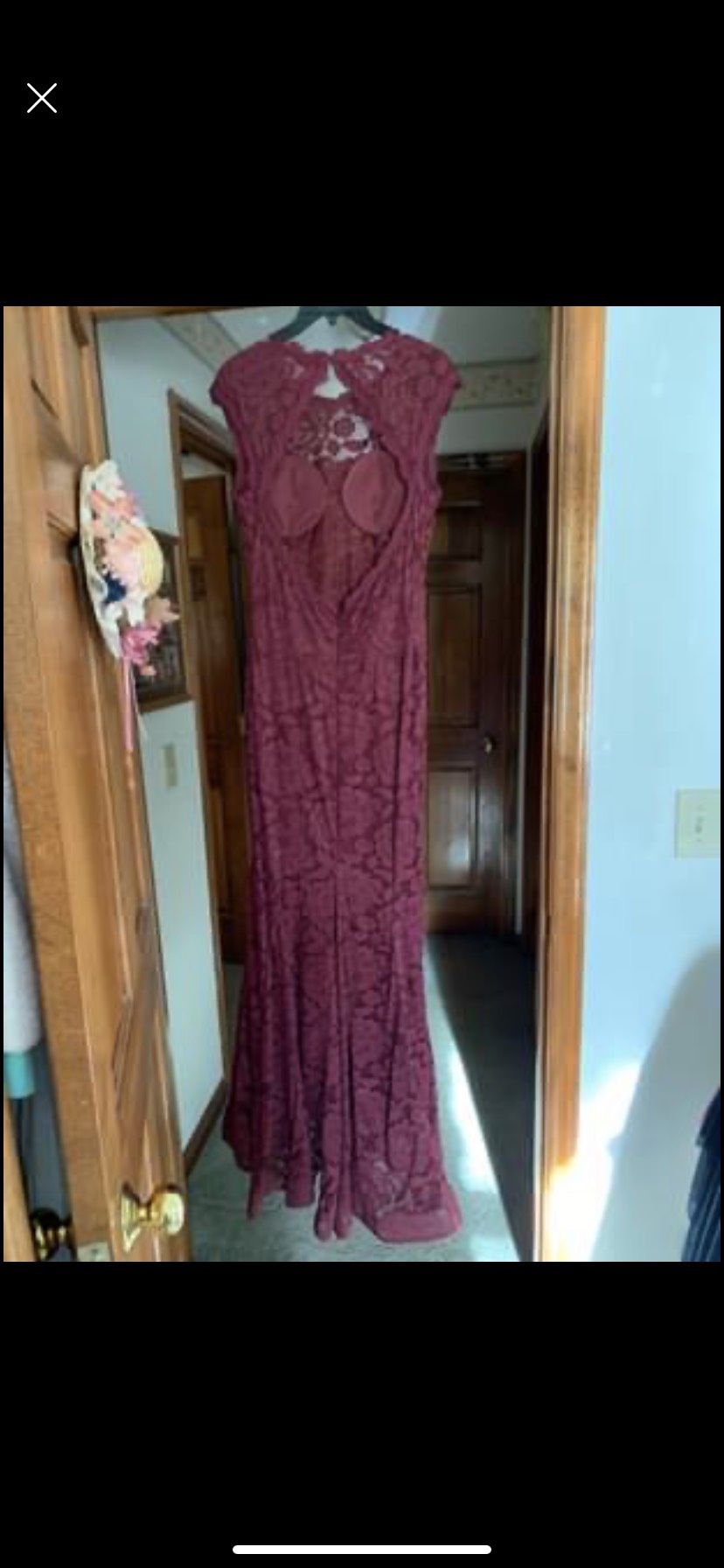 Size 10 Lace Red Mermaid Dress on Queenly