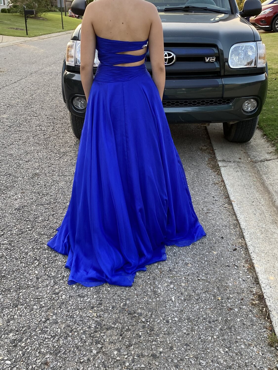 Mac Duggal Size 8 Prom Royal Blue Ball Gown on Queenly