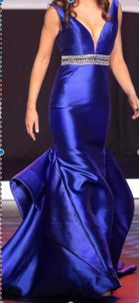 Mac Duggal Size 2 Pageant Plunge Royal Blue Dress With Train on Queenly