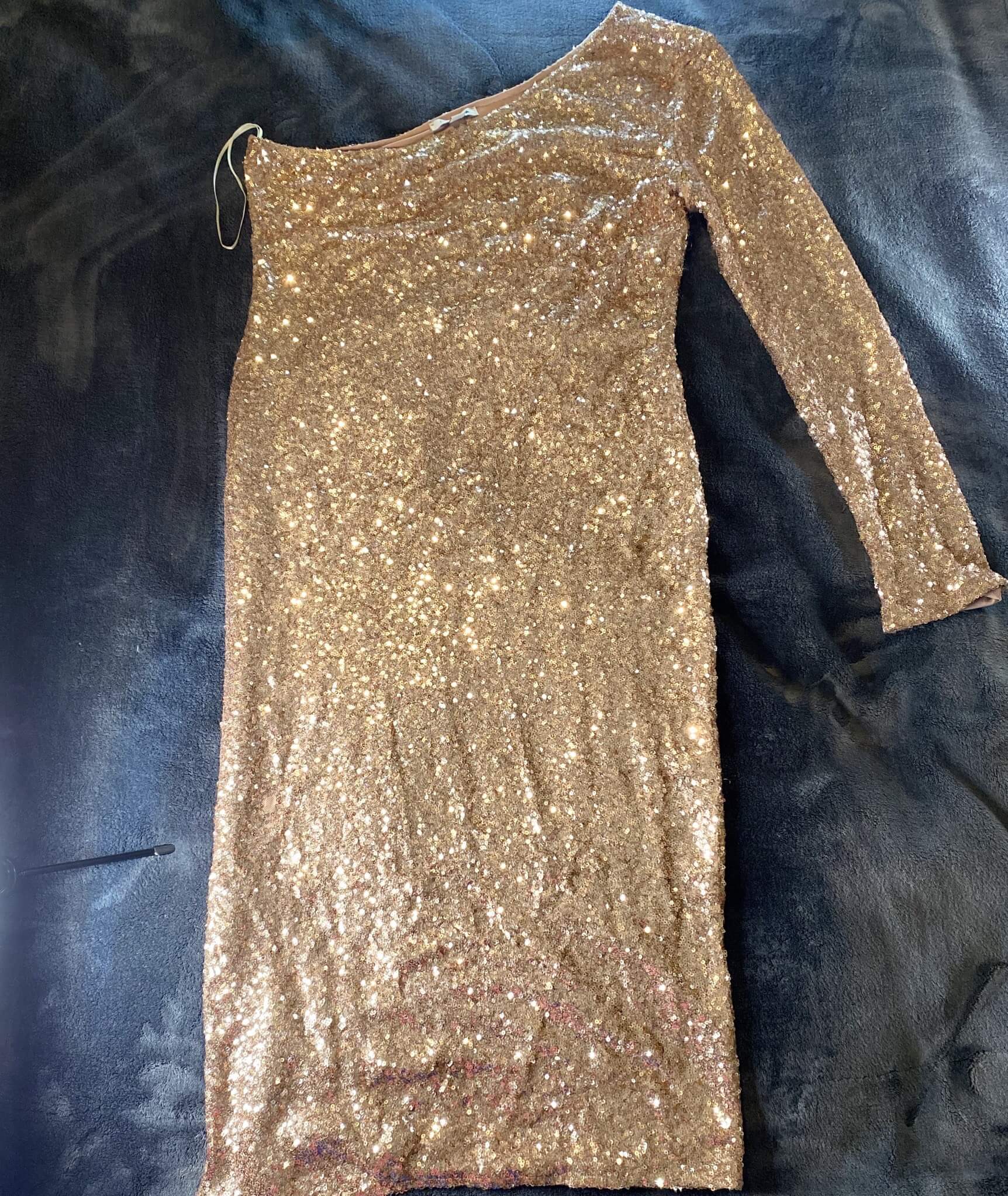 Size 12 Nightclub One Shoulder Sequined Pink Cocktail Dress on Queenly