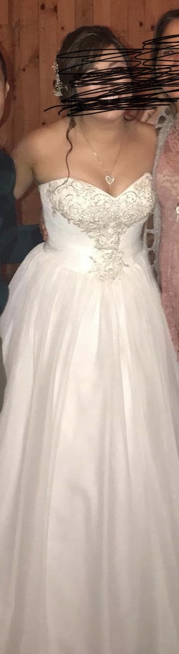 Size 4 Wedding White Ball Gown on Queenly