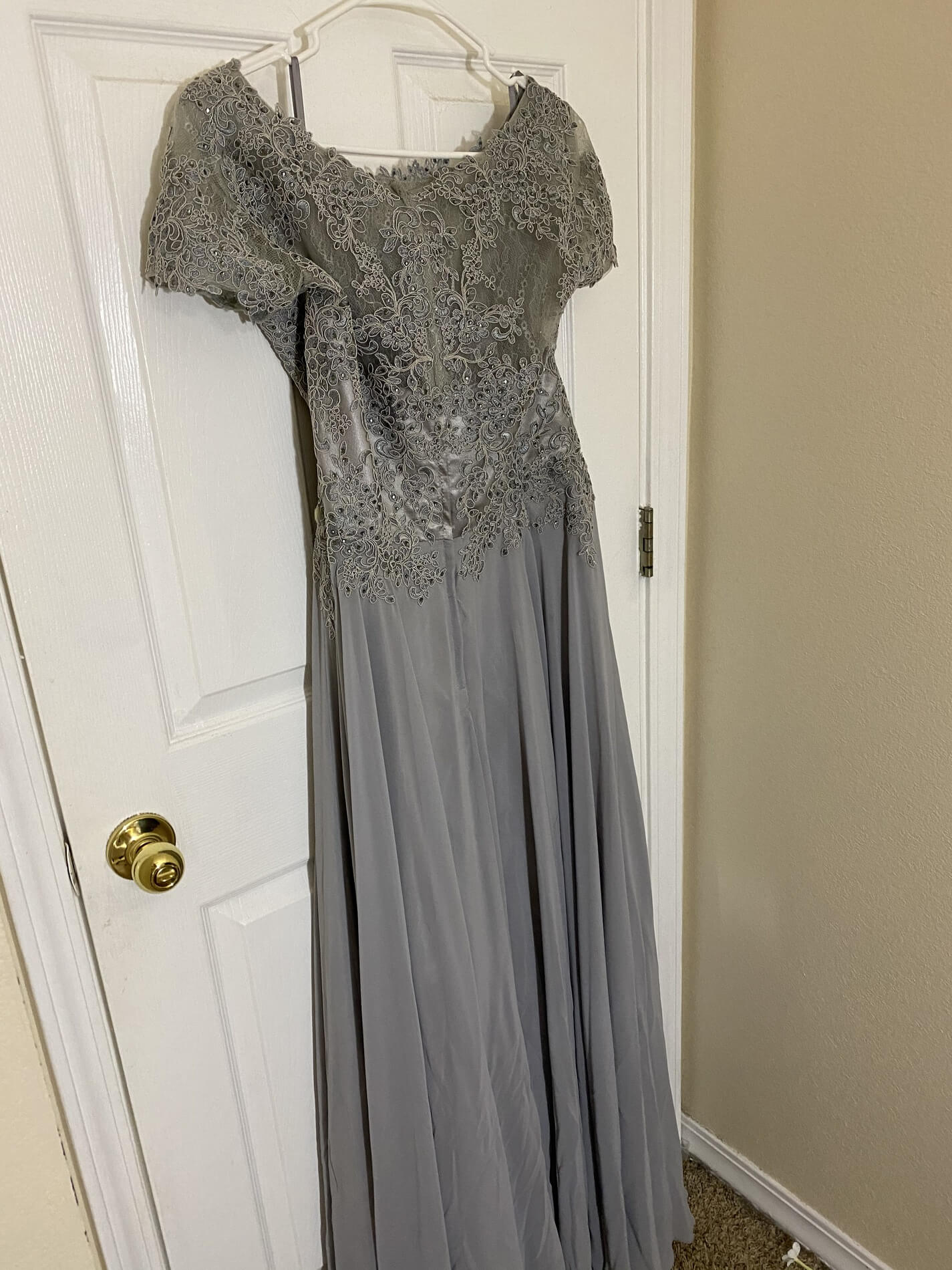 Eureka Size 12 Prom Lace Silver A-line Dress on Queenly