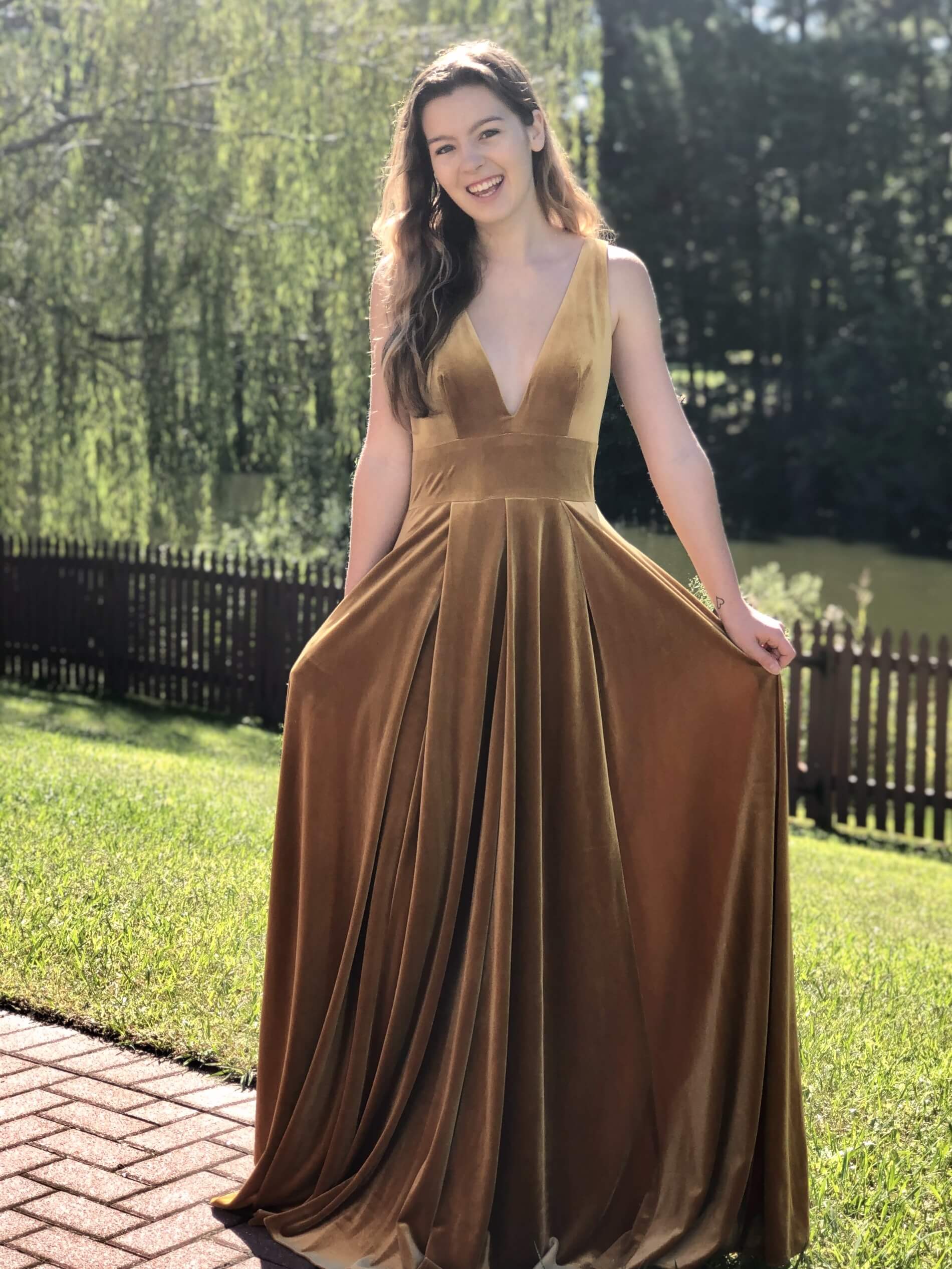 Size 4 Velvet Gold A-line Dress on Queenly