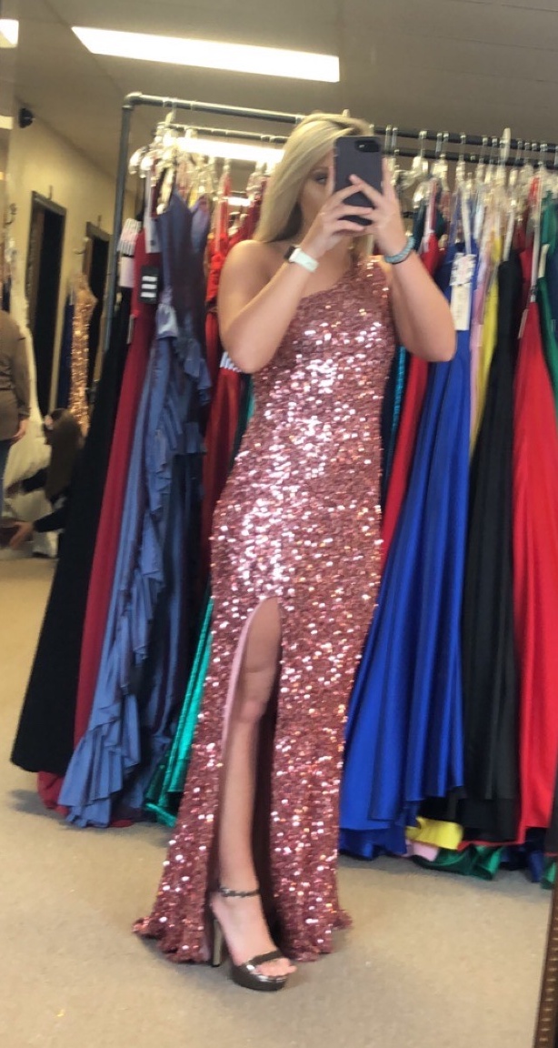 La Femme Size 6 Prom Pink Side Slit Dress on Queenly