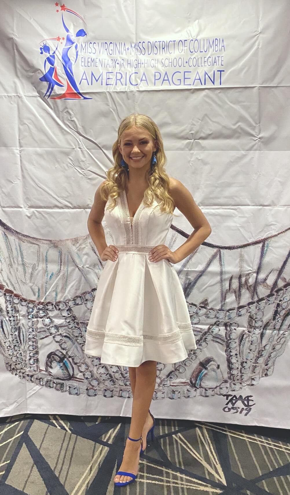 Size 2 Homecoming White Cocktail Dress on Queenly