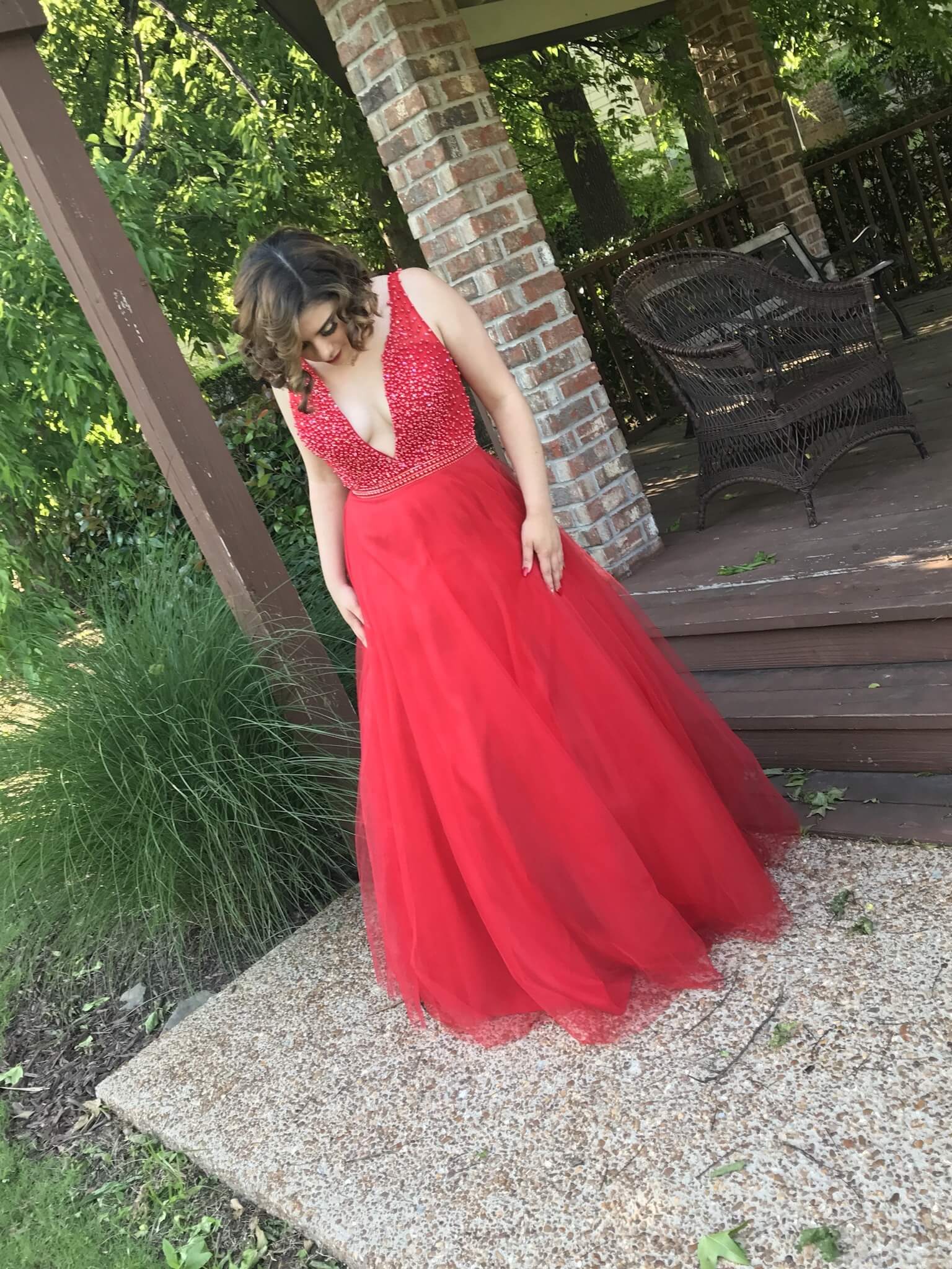 Milano Formals Size 8 Prom Plunge Red Ball Gown on Queenly