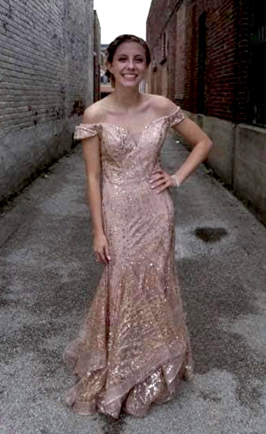 Size 0 Rose Gold Mermaid Dress on Queenly