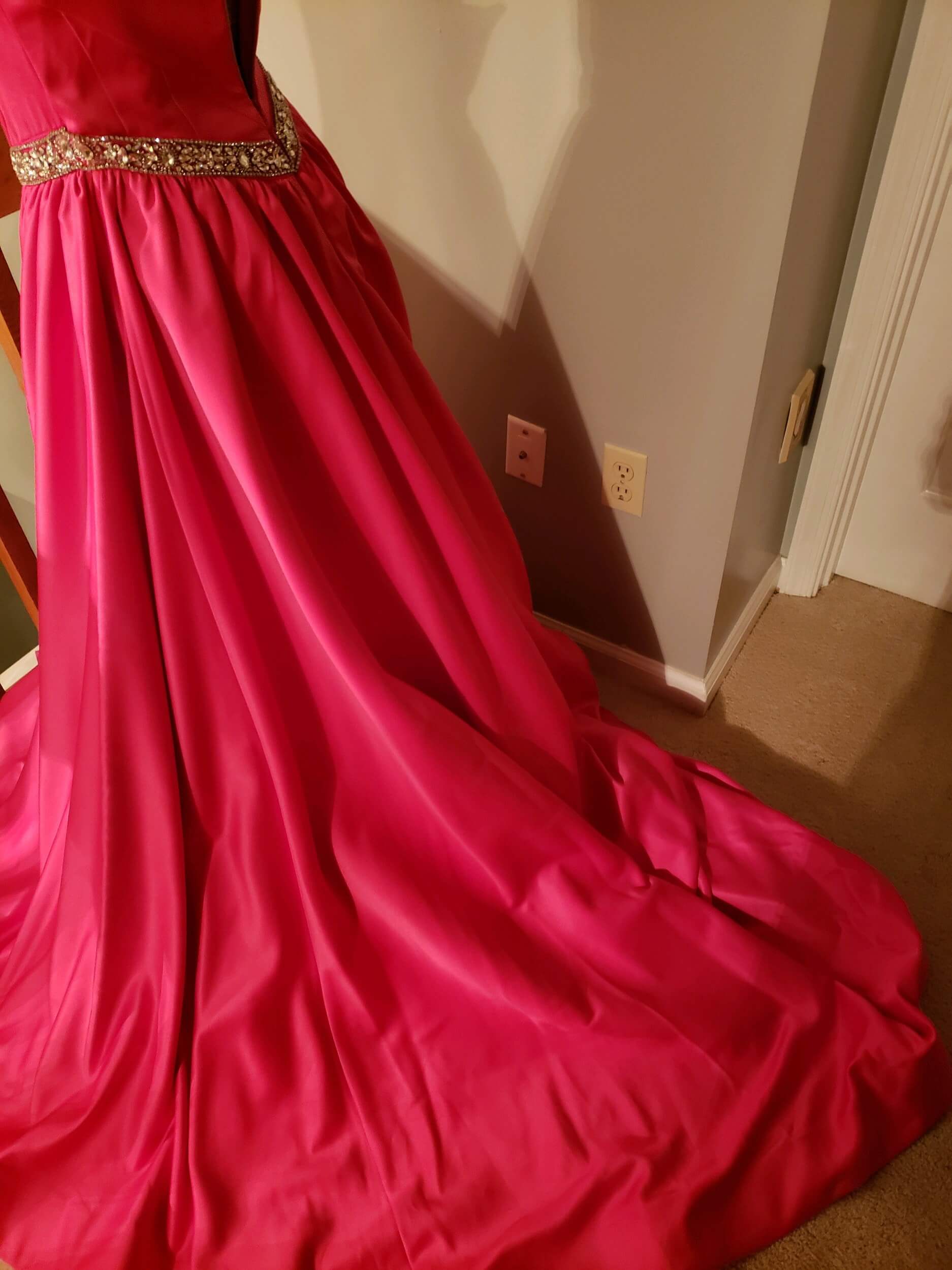 Size 6 Pageant Strapless Hot Pink Ball Gown on Queenly