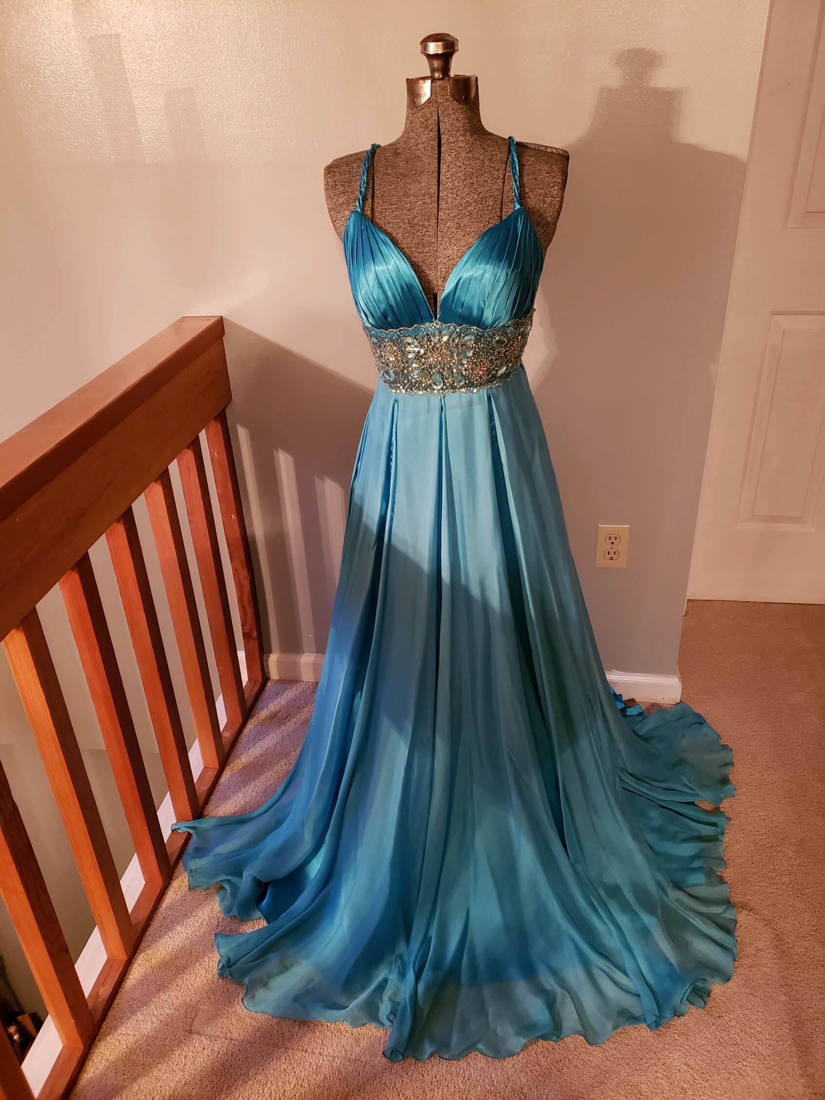 Size 4 Prom Plunge Satin Blue A-line Dress on Queenly
