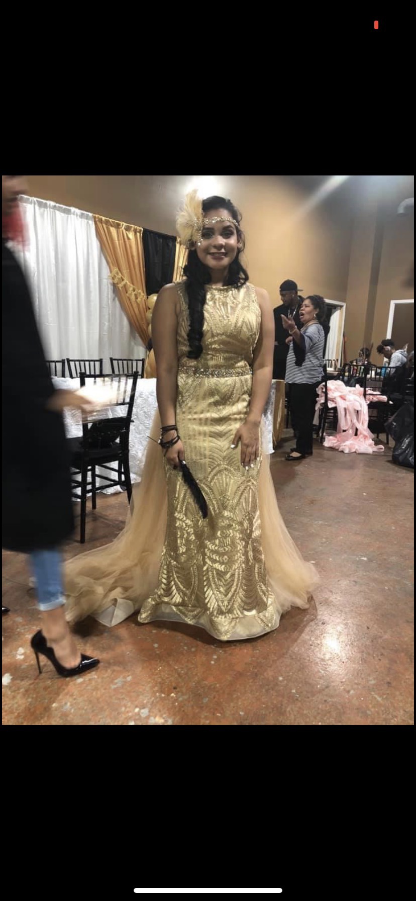 Size 6 Prom Gold Ball Gown on Queenly
