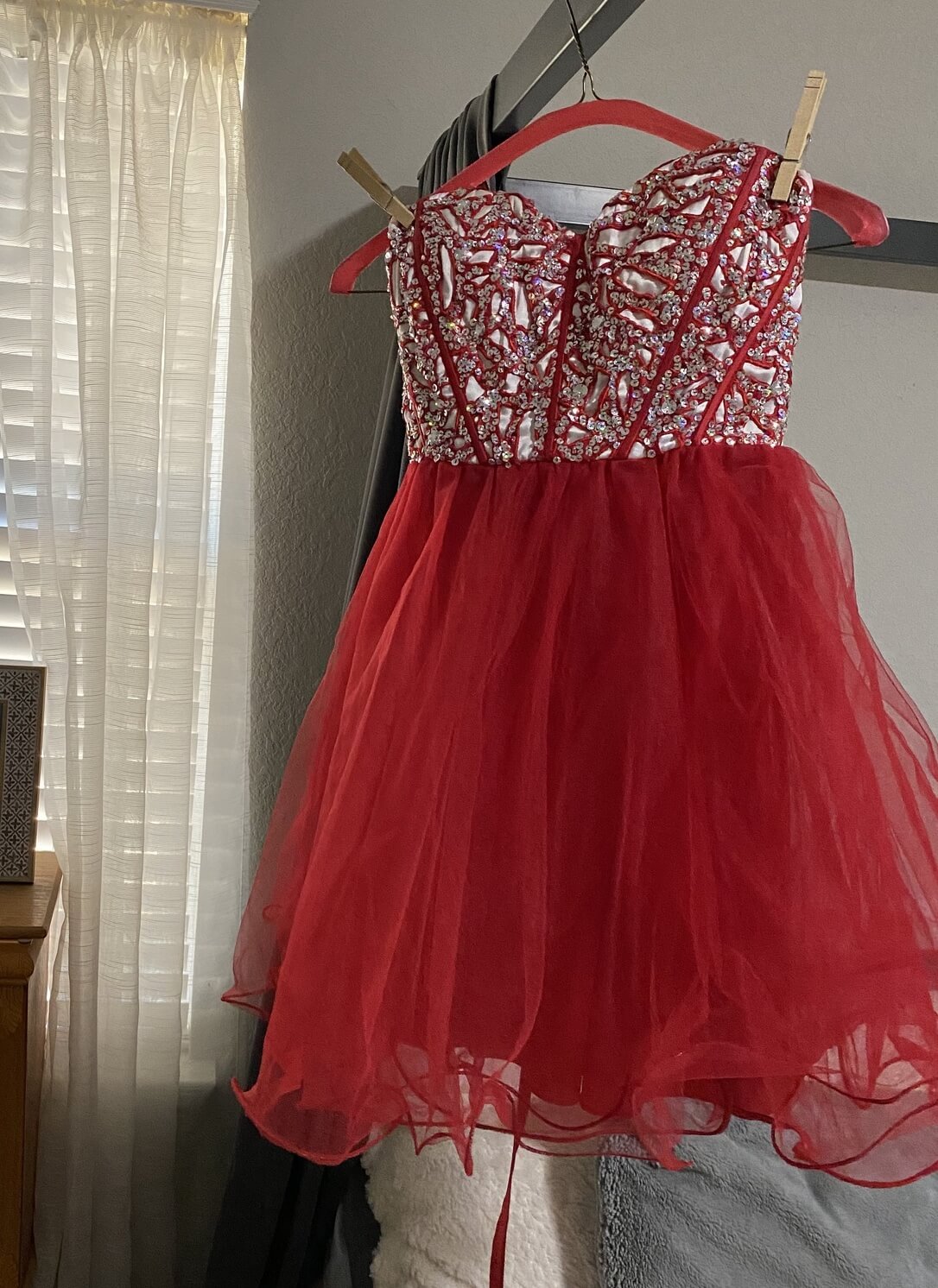 narianna Size 2 Homecoming Strapless Sequined Red Cocktail Dress on Queenly
