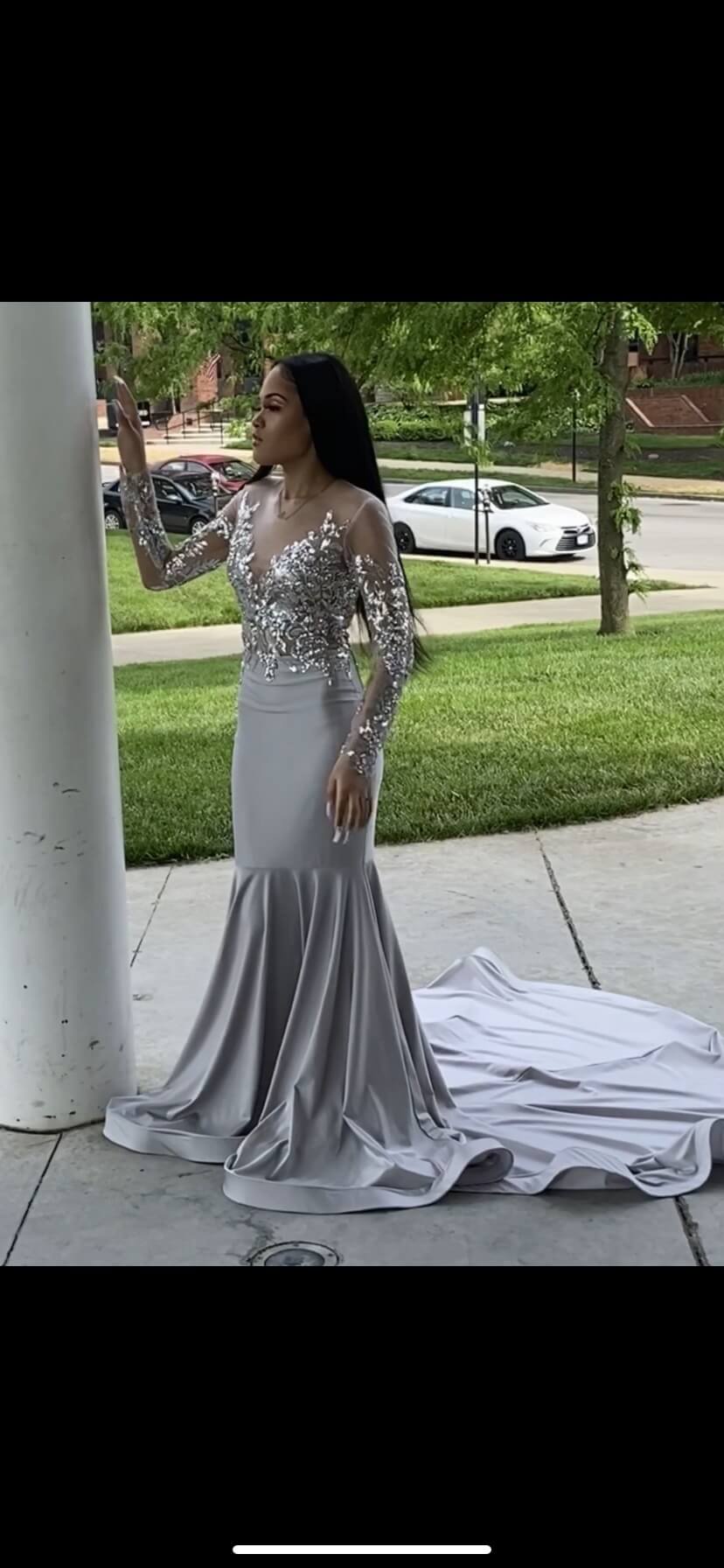 Size 2 Prom Long Sleeve Lace Silver Mermaid Dress on Queenly