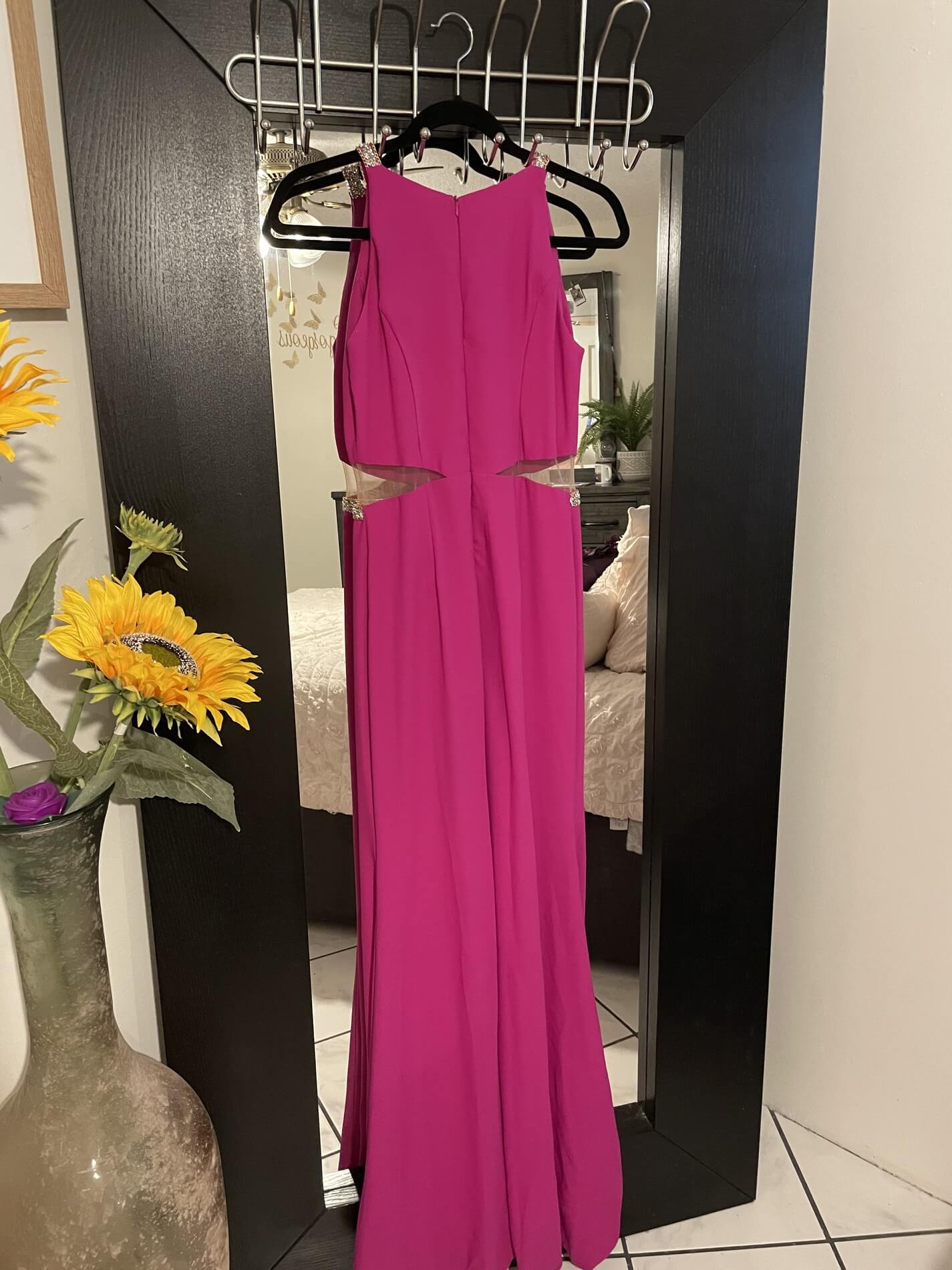 Size 4 Plunge Hot Pink Floor Length Maxi on Queenly