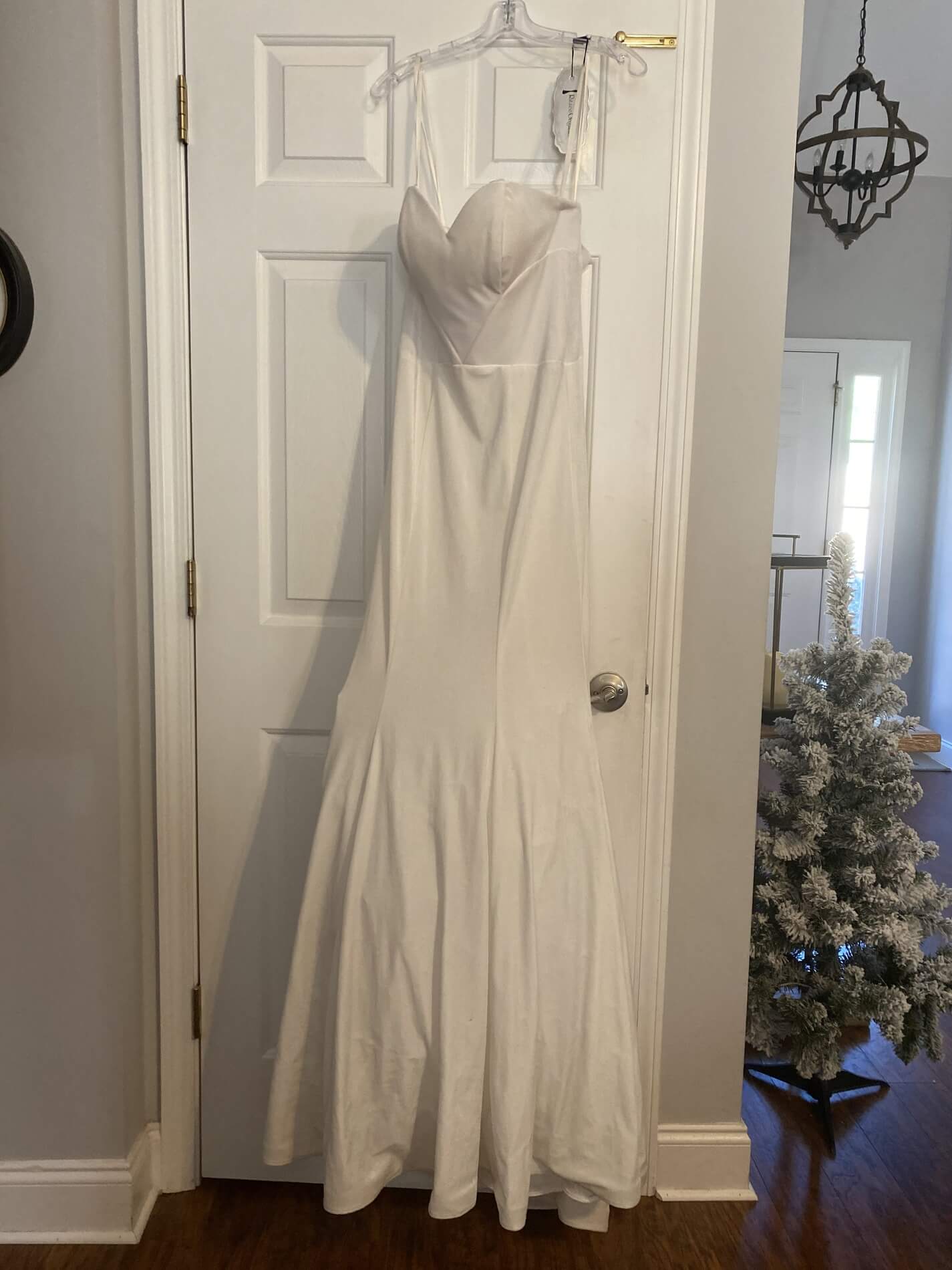 Ritzee Size 2 Wedding White Mermaid Dress on Queenly