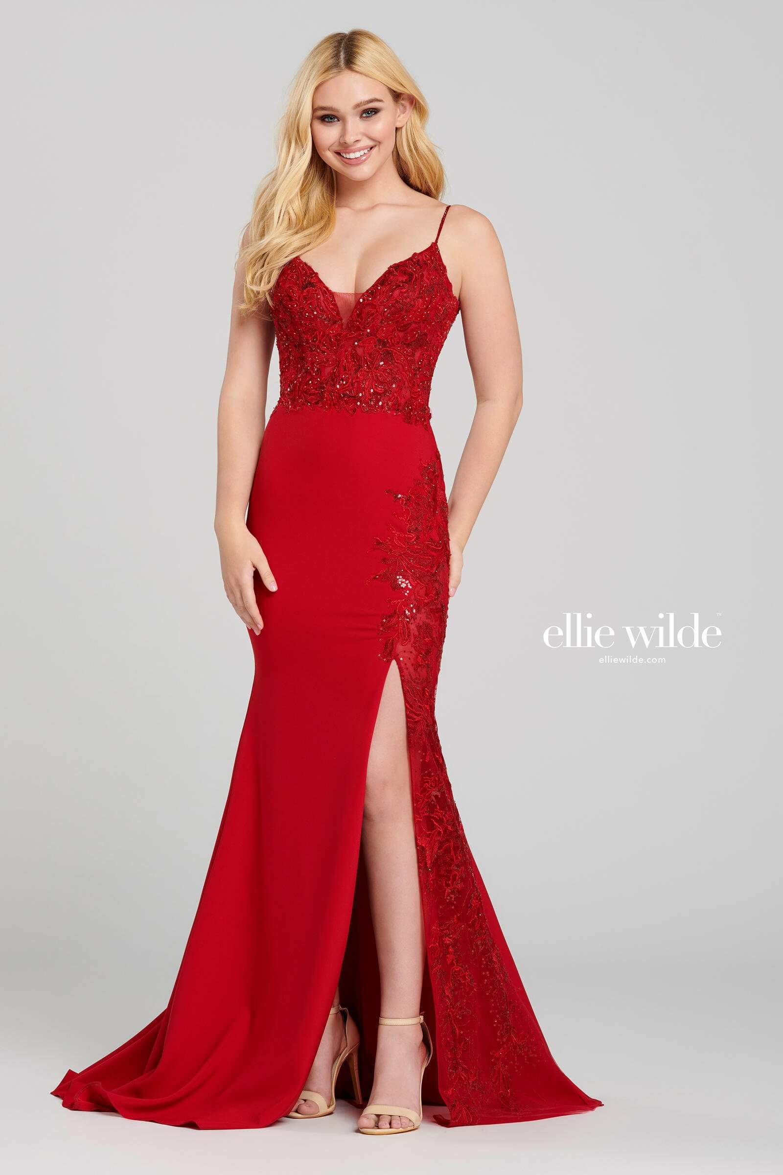 Style 120038 Ellie Wilde Size 2 Red Side Slit Dress on Queenly