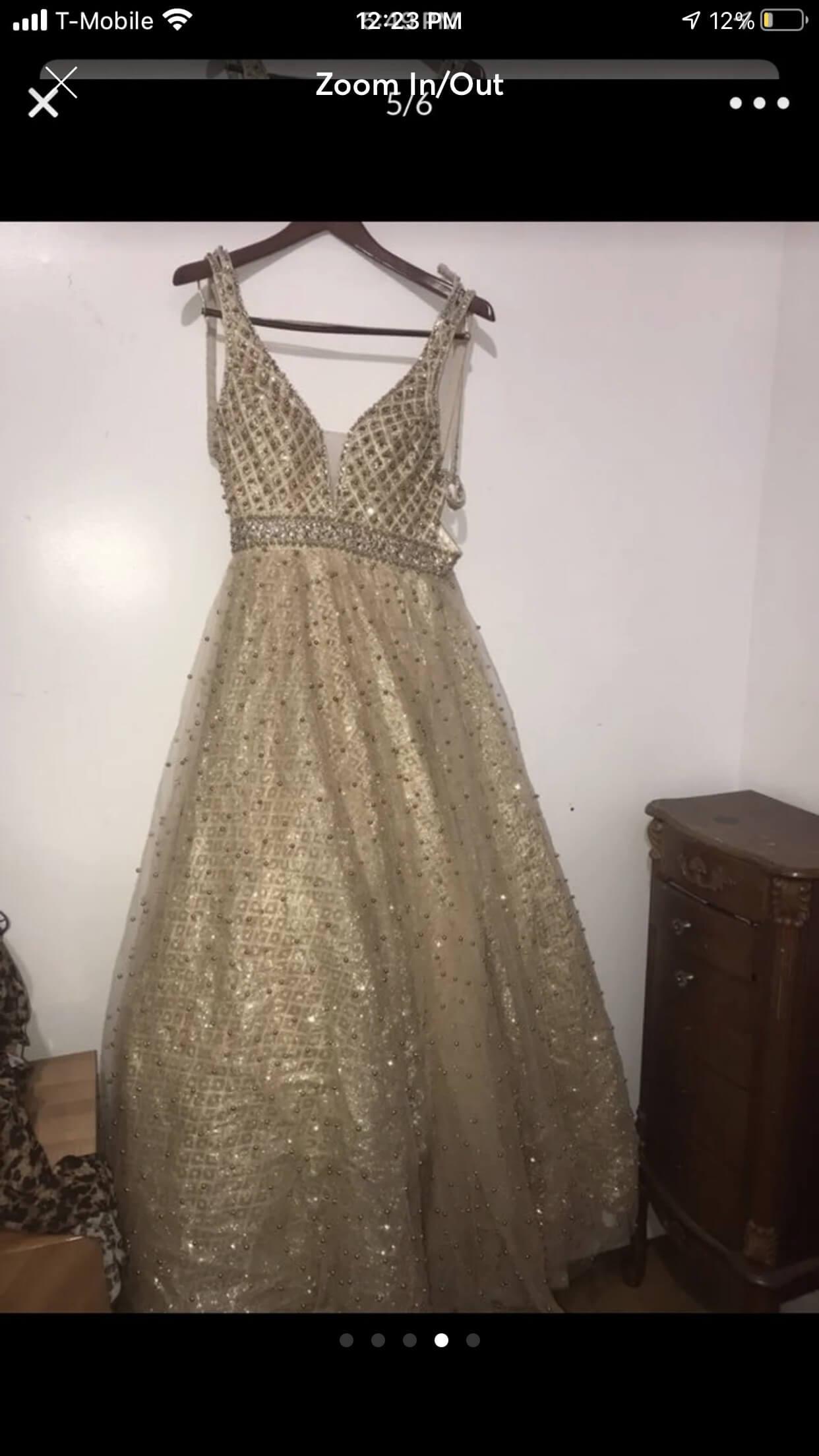 Size 2 Prom Plunge Sequined Gold Ball Gown on Queenly