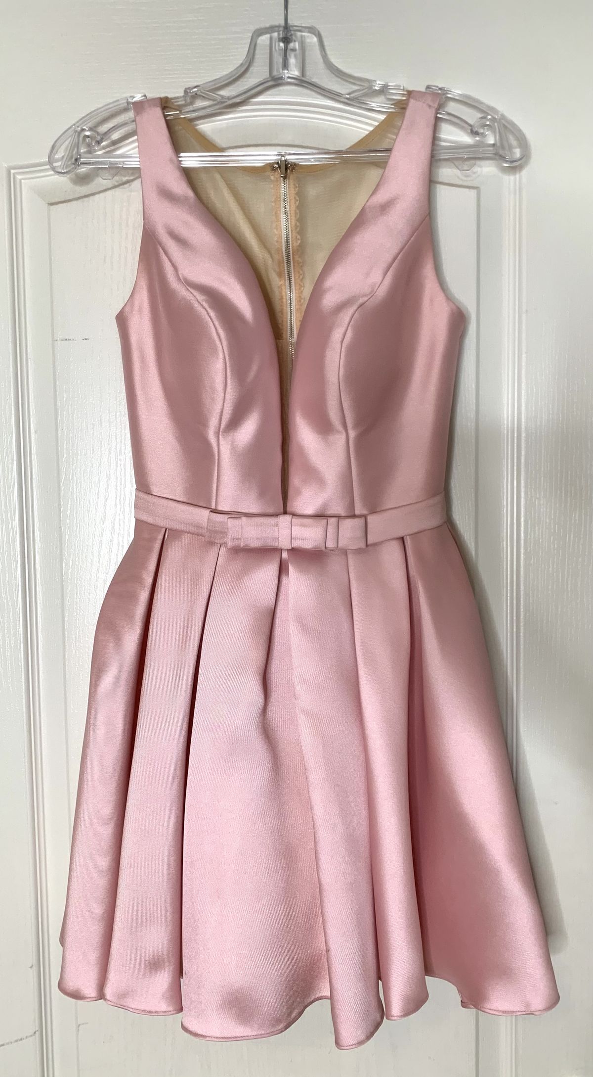 Size 00 Bridesmaid Satin Light Pink Cocktail Dress on Queenly
