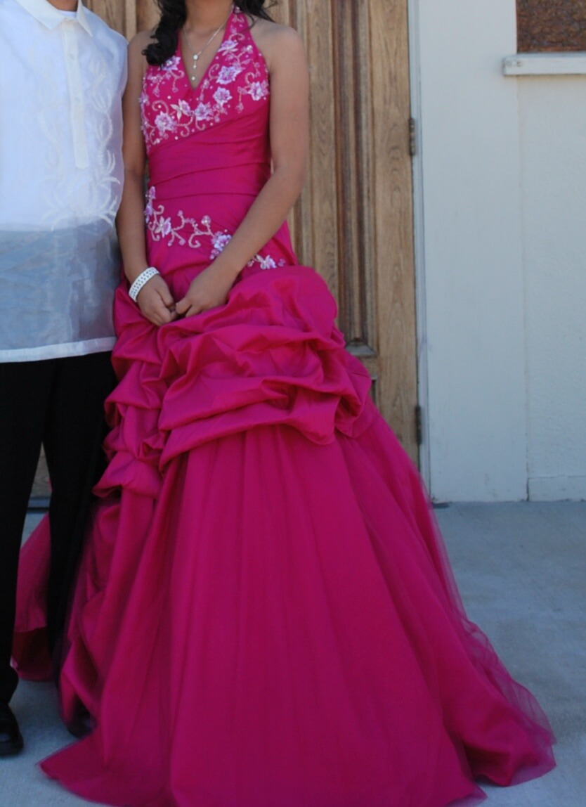 Size 4 Halter Pink Ball Gown on Queenly