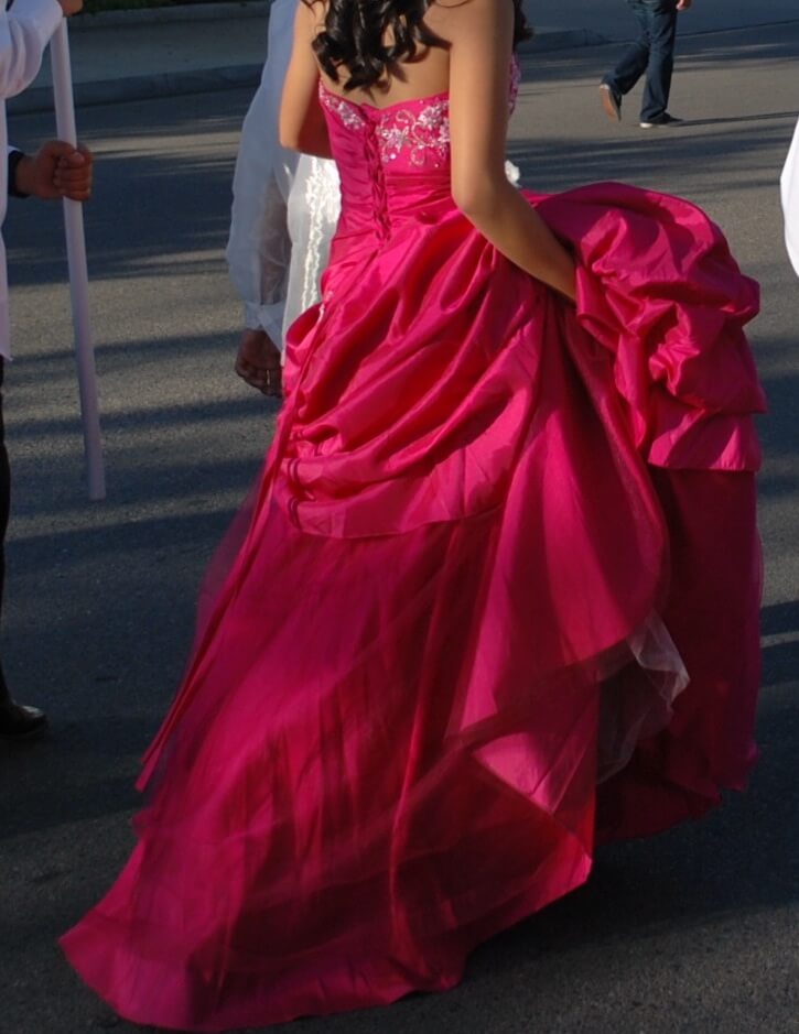 Size 4 Halter Pink Ball Gown on Queenly