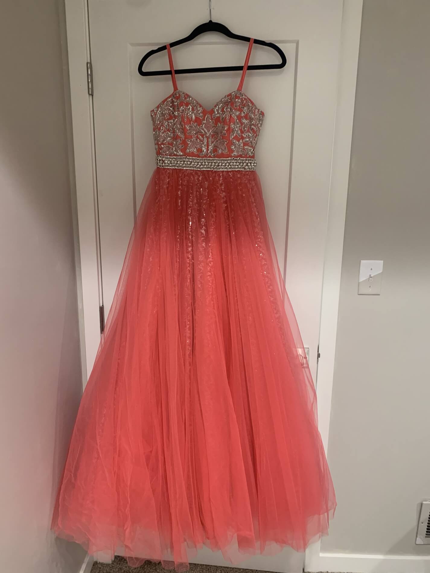 Size 00 Sequined Coral Ball Gown on Queenly