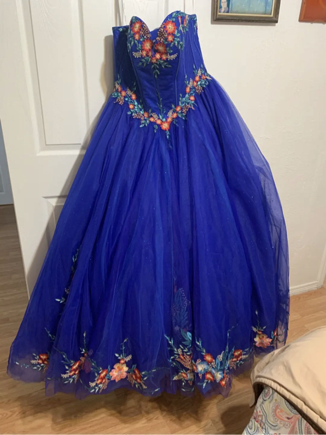 Quinceañera collection Size 14 Royal Blue Ball Gown on Queenly