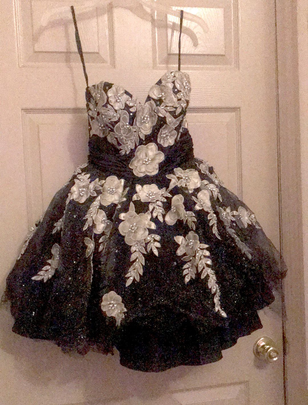 Size 6 Homecoming Strapless Floral Black Mermaid Dress on Queenly