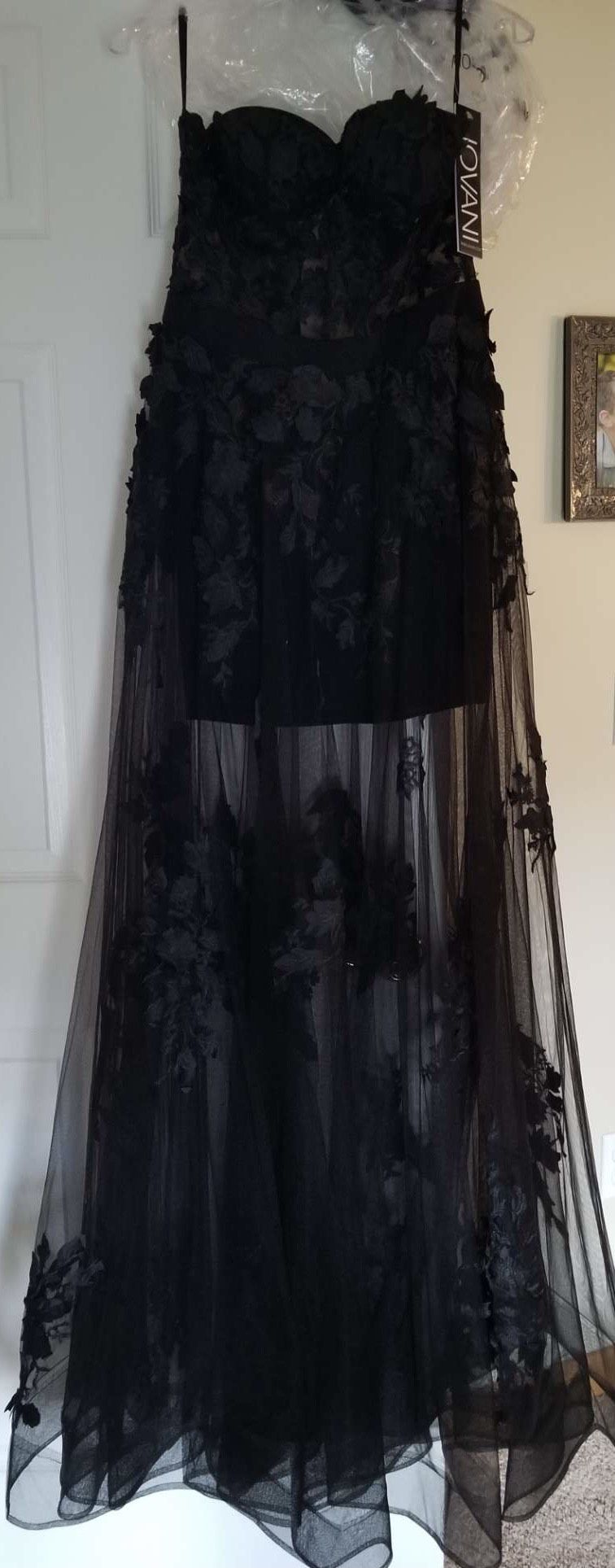 Size 4 Prom Strapless Lace Black Floor Length Maxi on Queenly