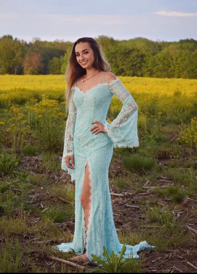Size 2 Prom Light Blue Side Slit Dress on Queenly