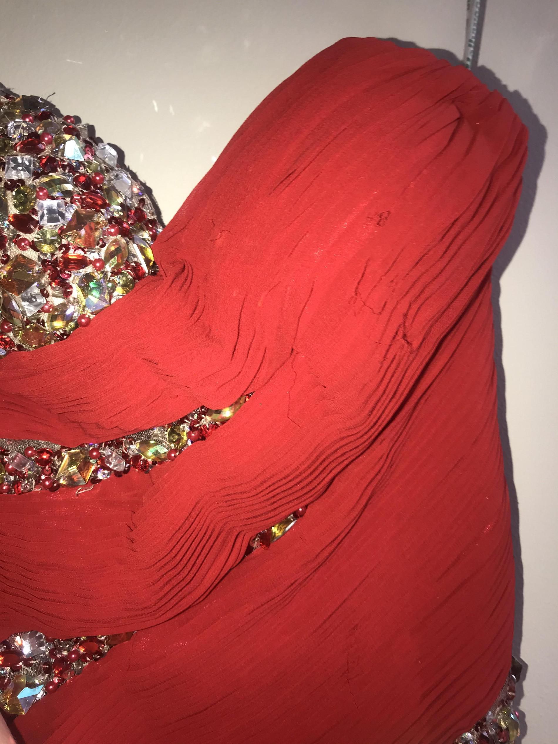 Size 4 Prom Long Sleeve Sequined Red Side Slit Dress on Queenly