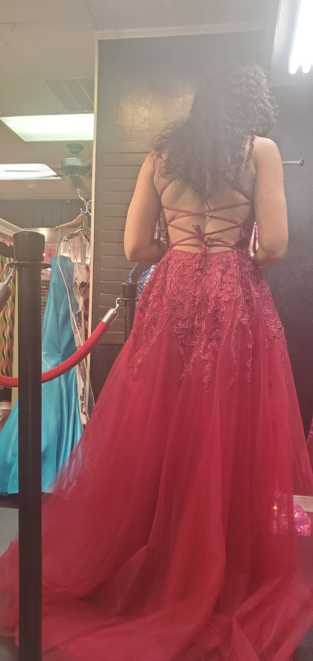 Size 6 Prom Red Ball Gown on Queenly