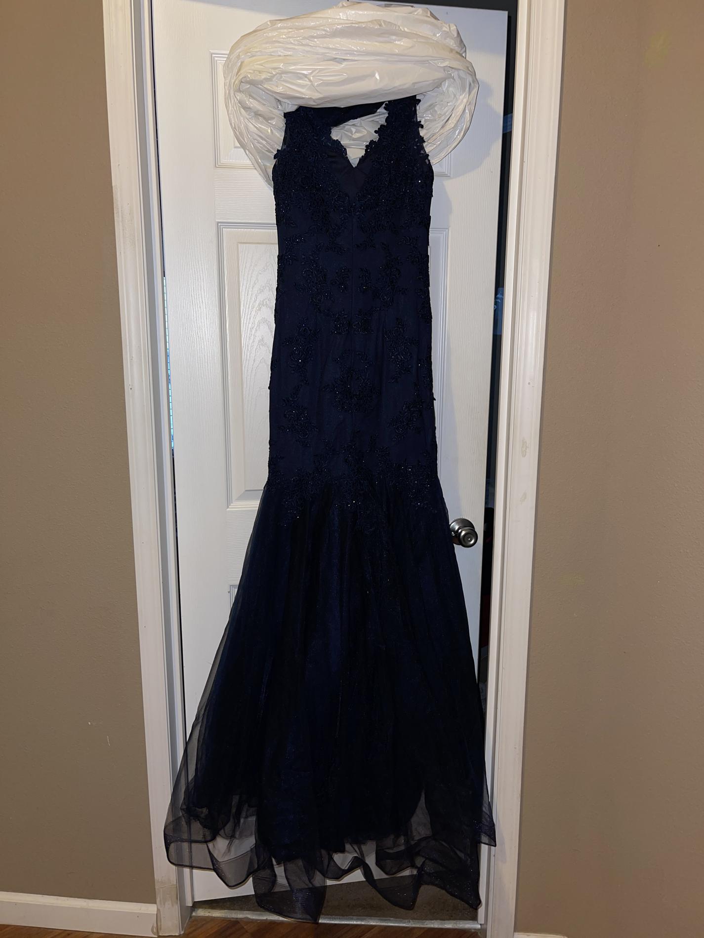 Size 2 Prom Navy Blue Mermaid Dress on Queenly