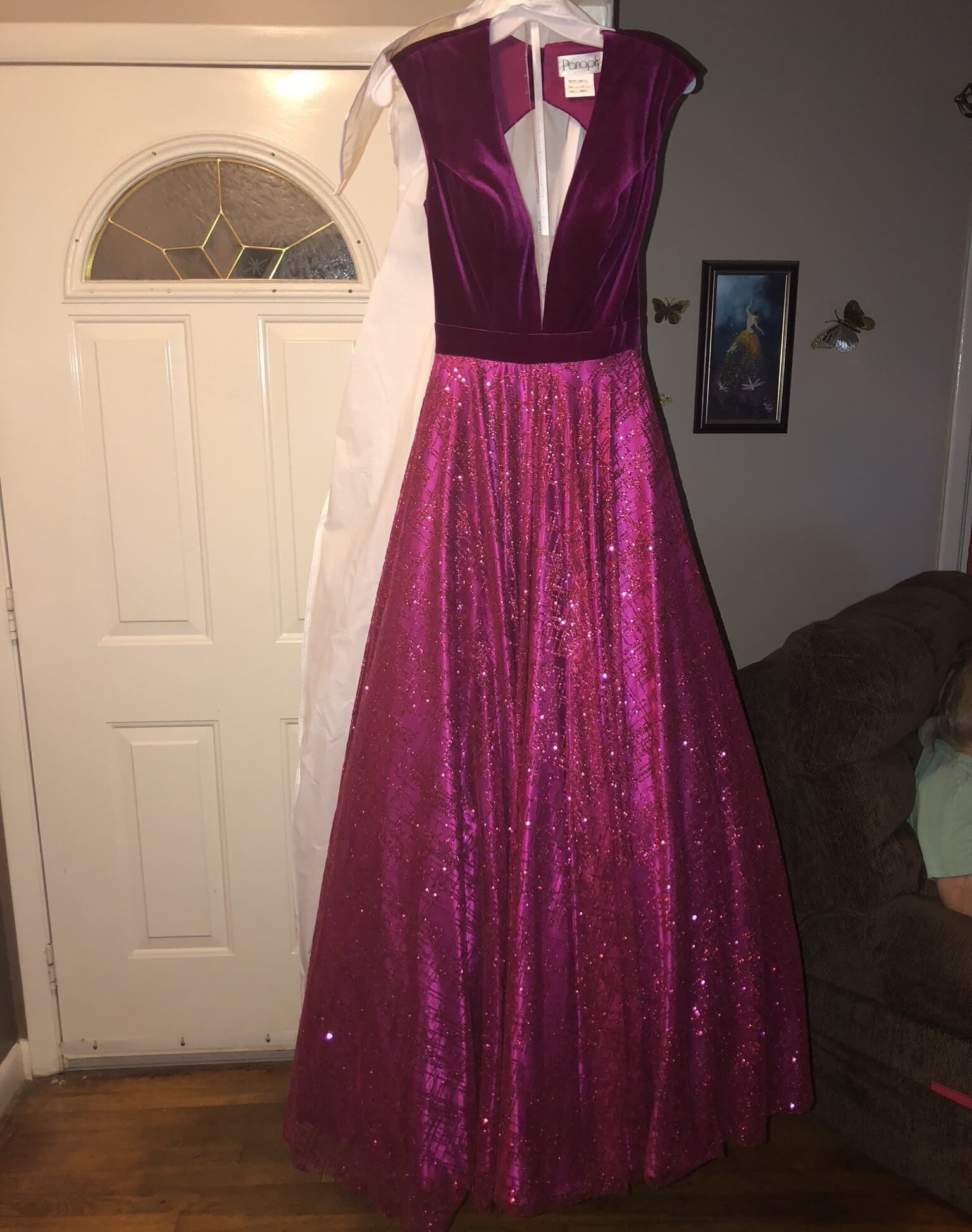 Panoply Size 4 Prom Plunge Pink Ball Gown on Queenly