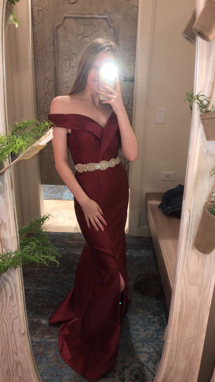 Size 0 Prom Off The Shoulder Burgundy Red Floor Length Maxi on Queenly