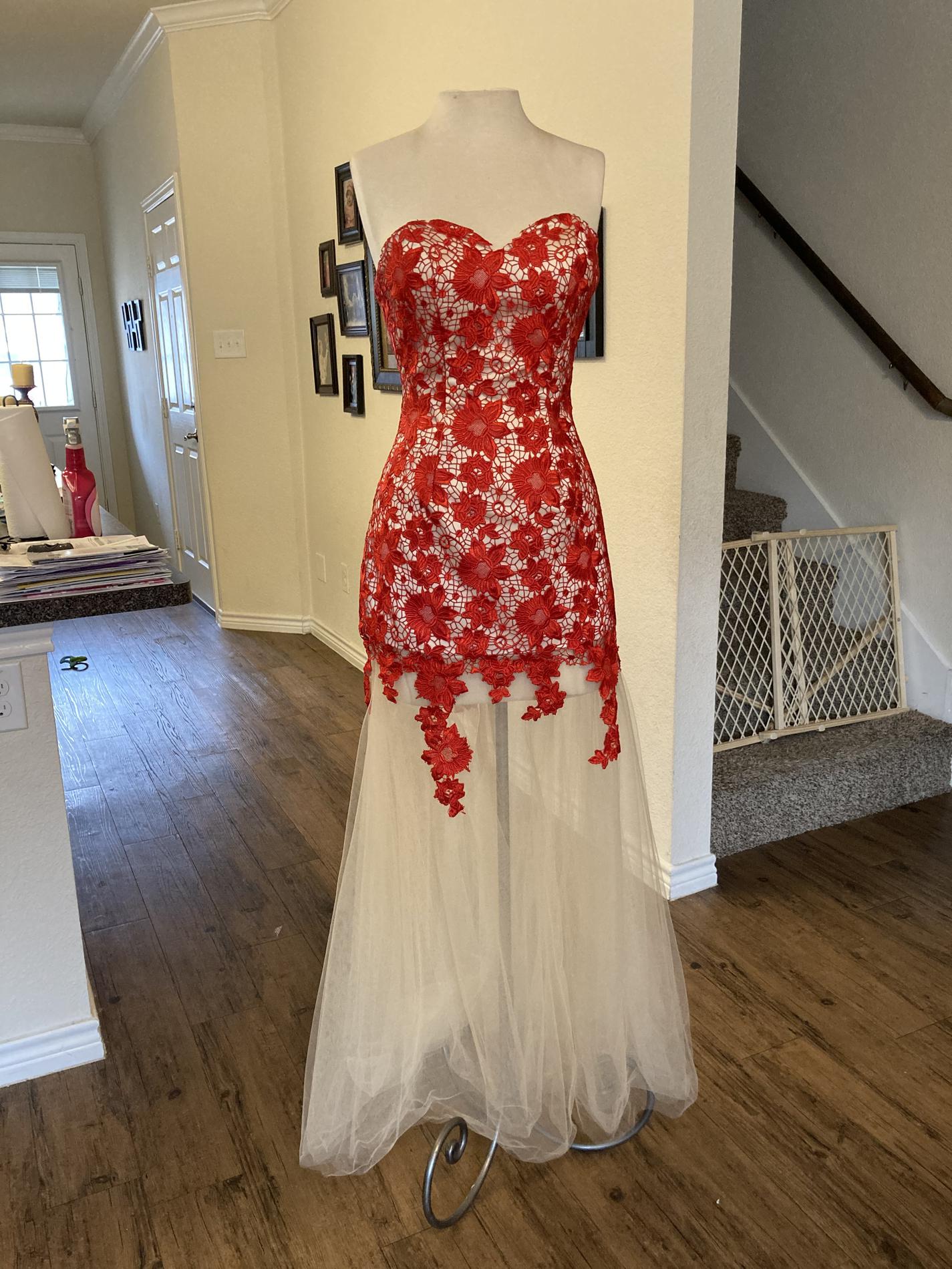 Size 2 Strapless Red Mermaid Dress on Queenly