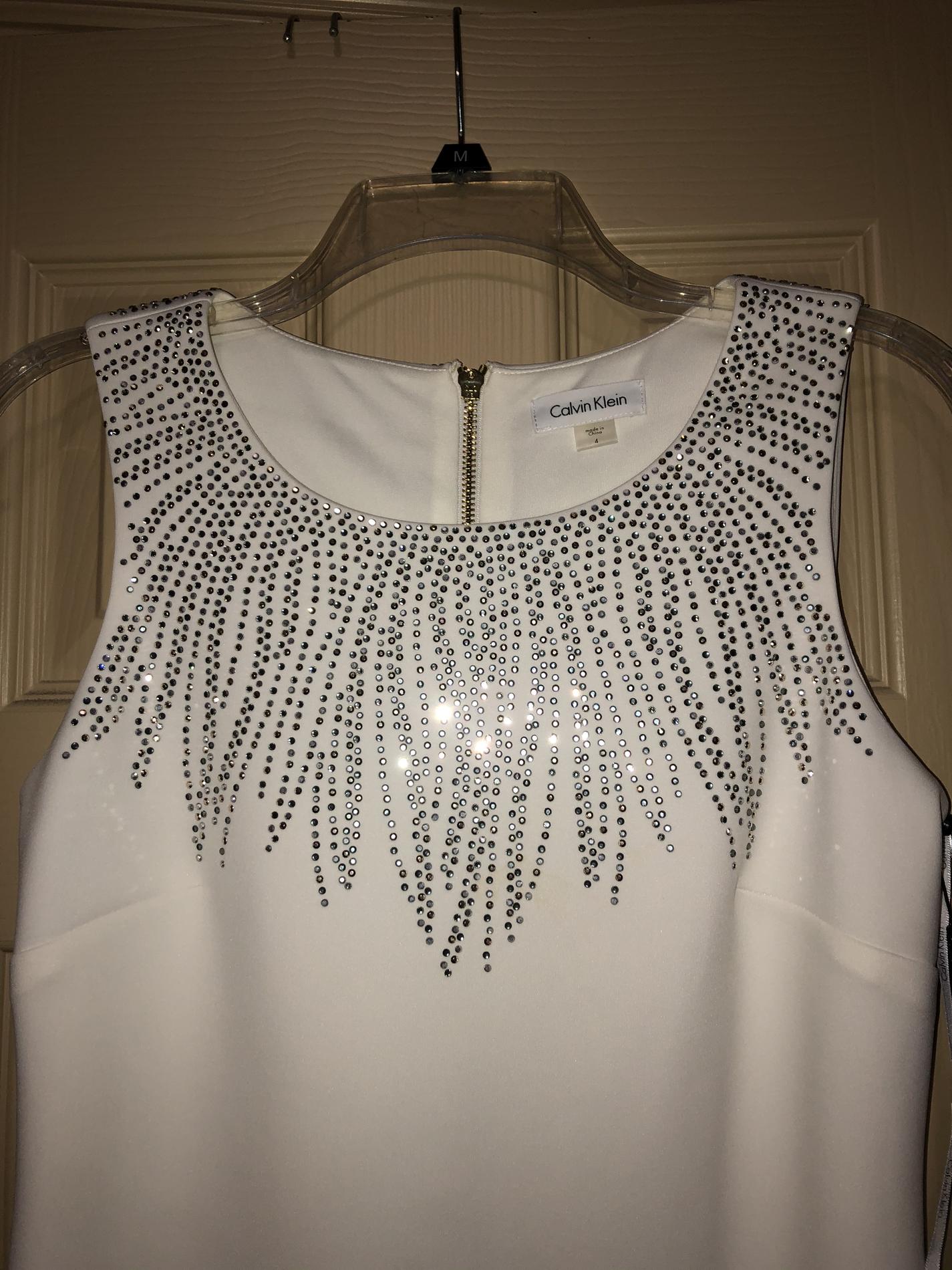 Size 4 Pageant Interview Sequined White Cocktail Dress on Queenly