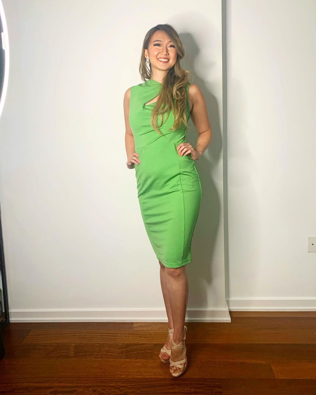 Size 4 Wedding Guest Green Cocktail Dress on Queenly