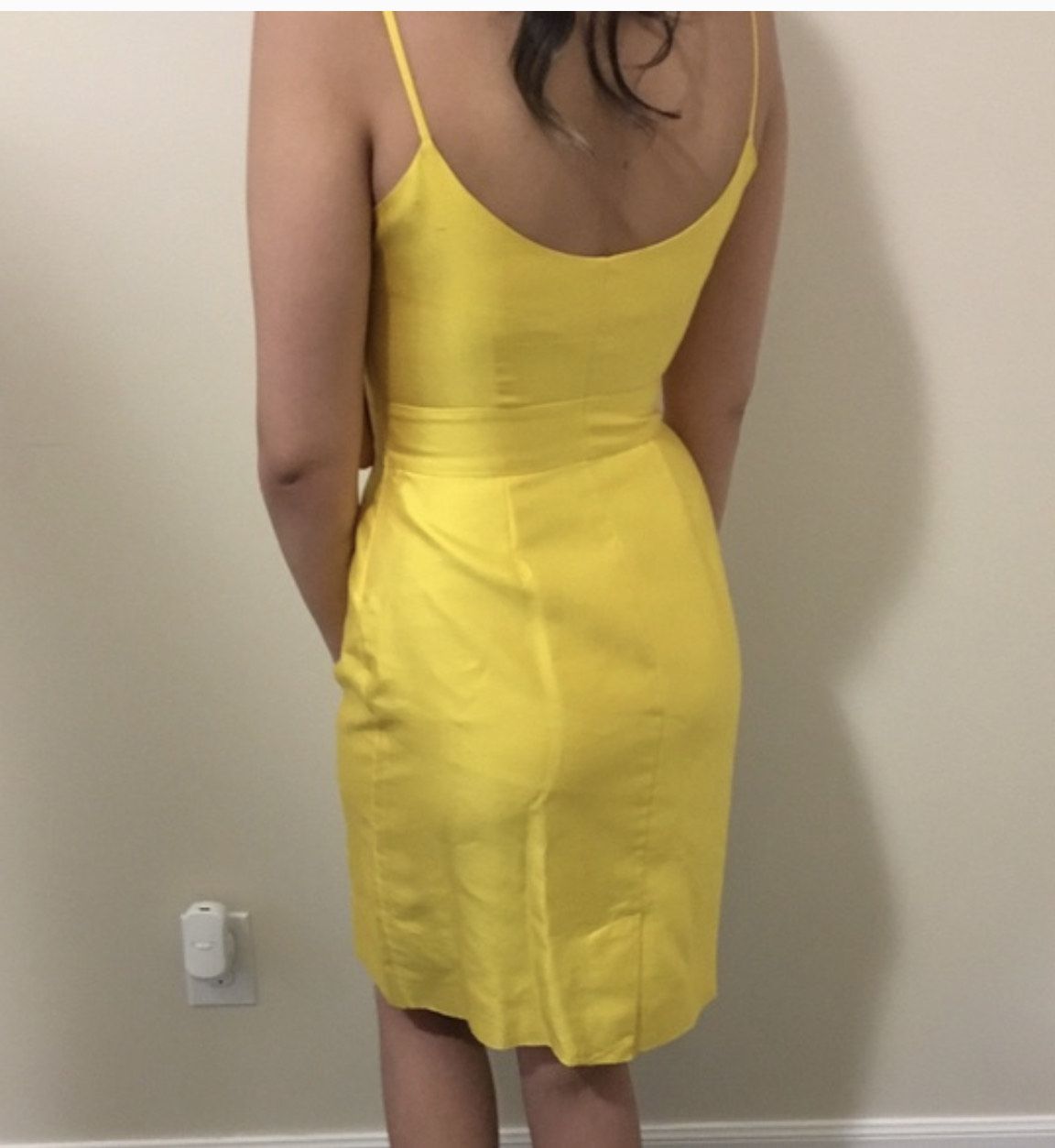Kate Spade Yellow Size 0 Graduation Wedding Guest White Cocktail Dress on Queenly