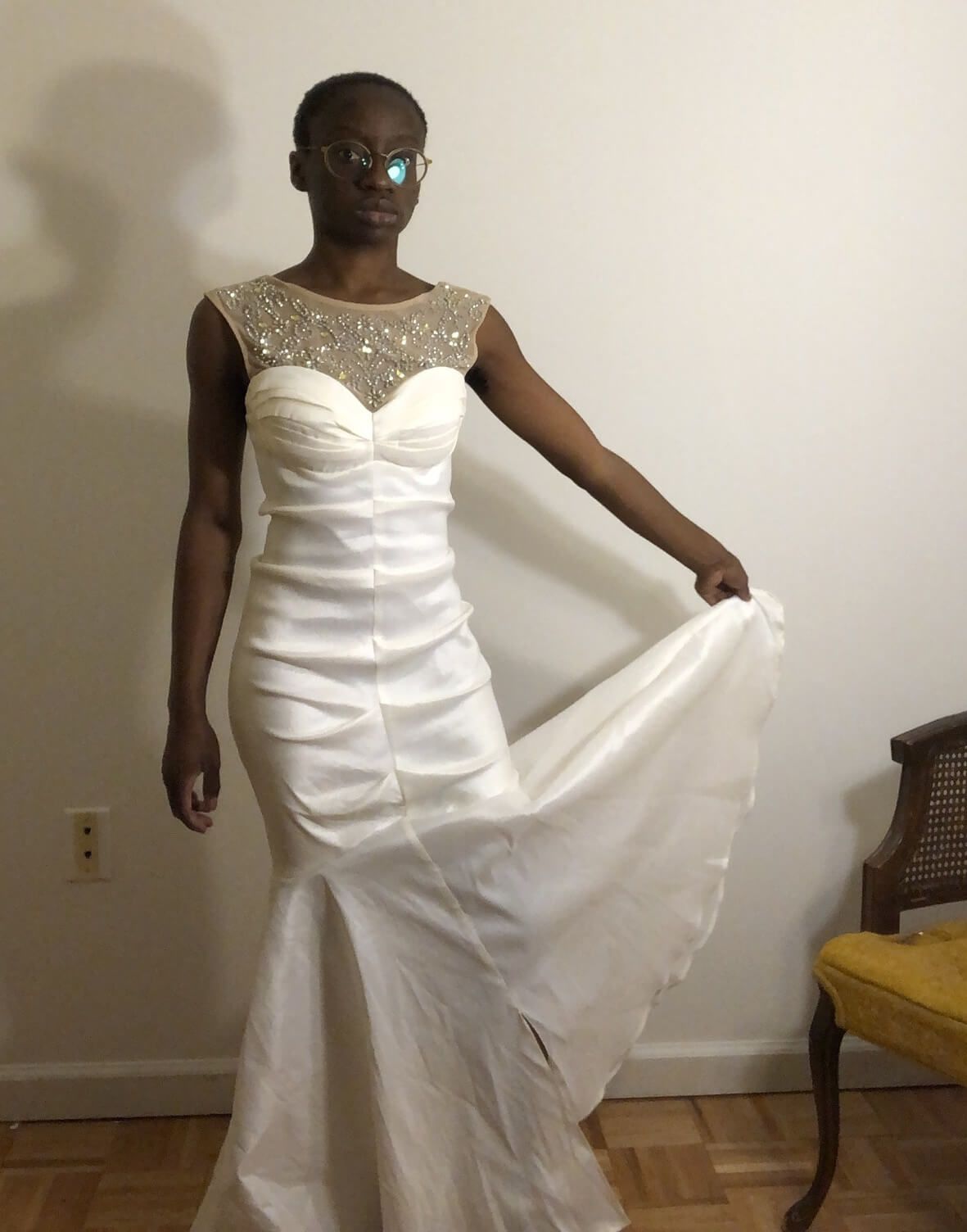 Blondie Nites Size 2 Prom White Mermaid Dress on Queenly