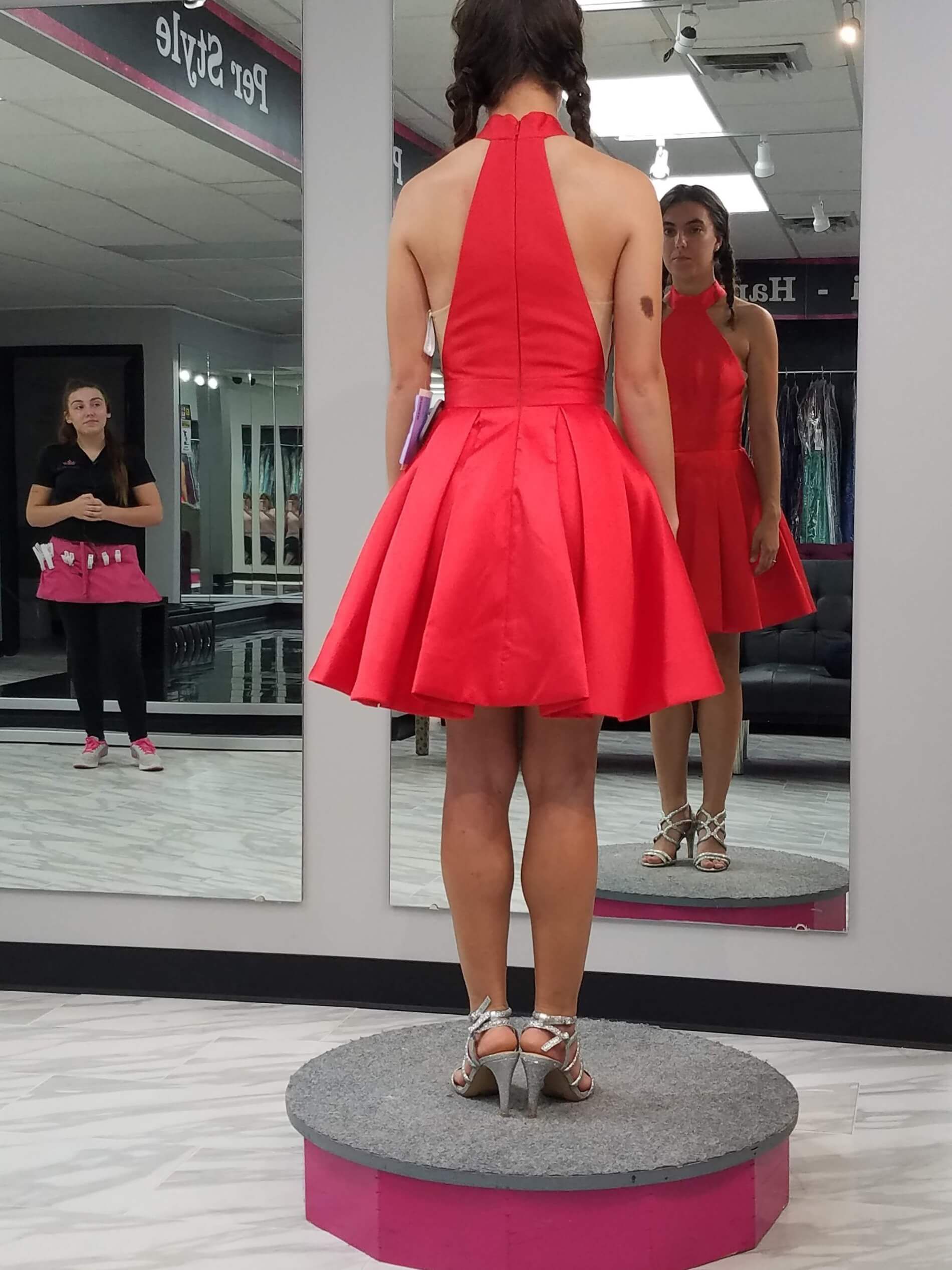 Sherri Hill Size 0 Homecoming Halter Red Cocktail Dress on Queenly