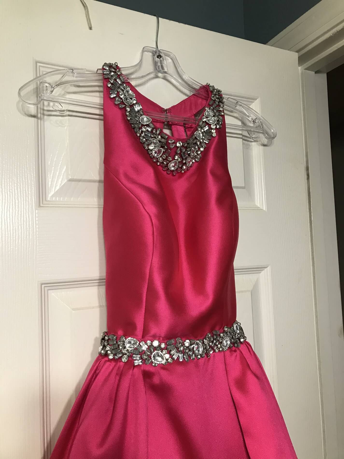 Mac Duggal Size 0 Pageant High Neck Sequined Pink Dress With Train on Queenly
