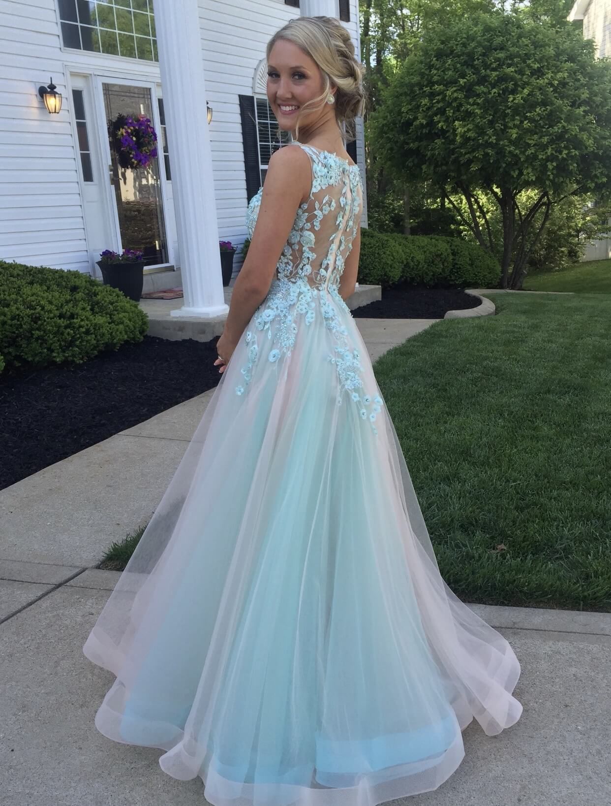 Sherri Hill Size 0 Prom Lace Turquoise Nude Ball Gown on Queenly