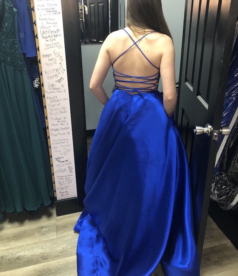 Sherri Hill Size 2 Prom Royal Blue Ball Gown on Queenly