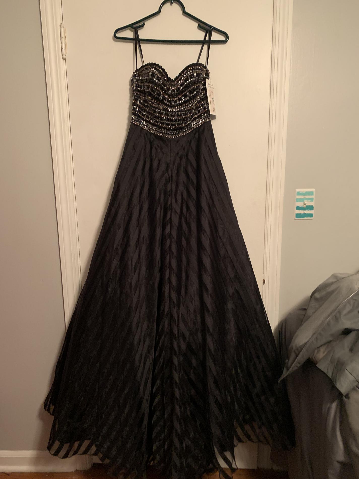 Mac Duggal Size 6 Prom Strapless Black Ball Gown on Queenly