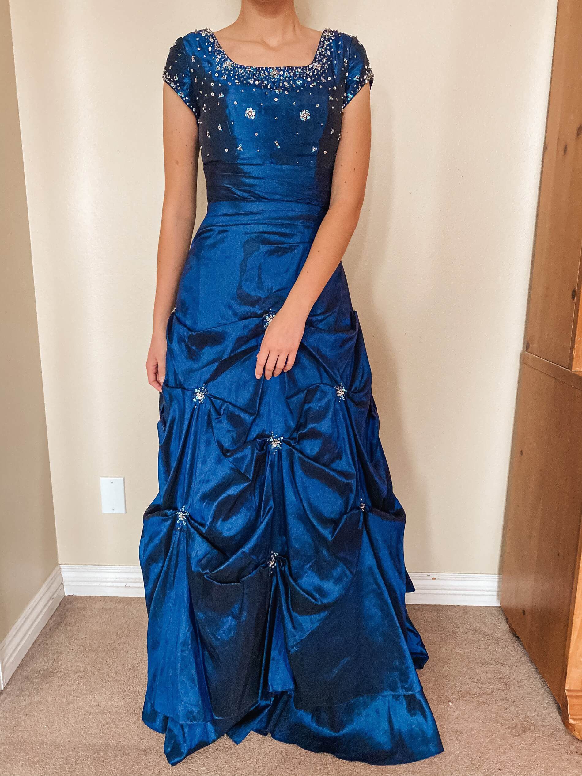 Size 6 Prom Satin Blue Ball Gown on Queenly