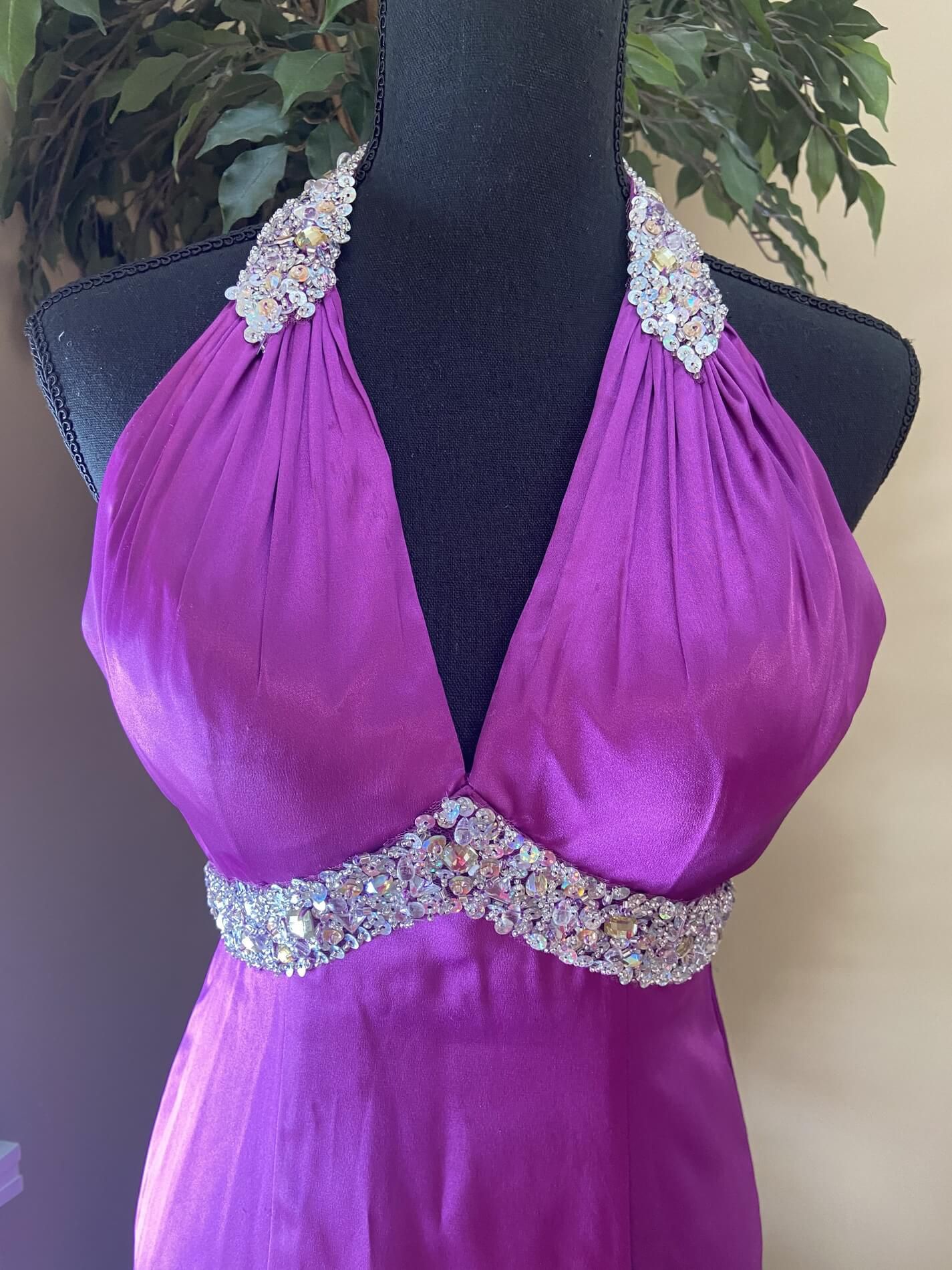 Size 0 Sequined Purple Side Slit Dress on Queenly